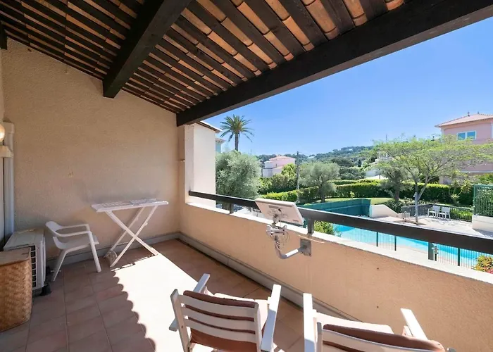 Two Bedroom Cap D' Feriehus Antibes